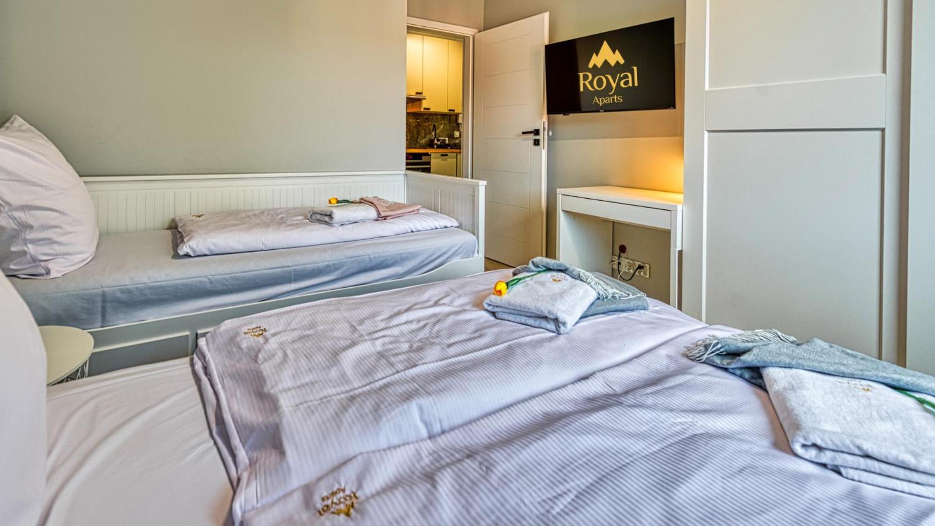 Apartamenty Z Basenem I Saunami Stone Hill Resort Vip Centrum By Royal Aparts Szklarska Poreba Bagian luar foto