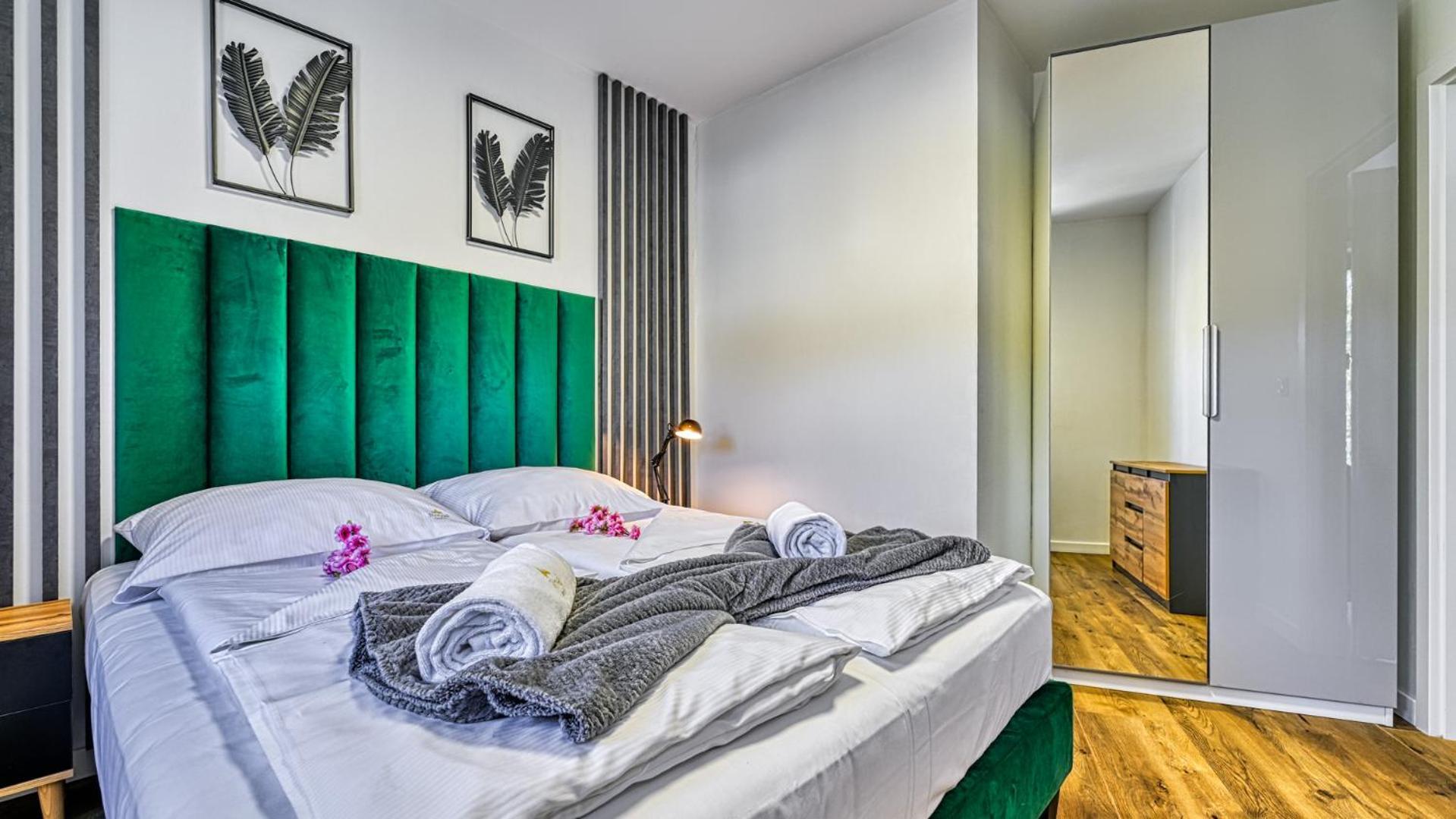 Apartamenty Z Basenem I Saunami Stone Hill Resort Vip Centrum By Royal Aparts Szklarska Poreba Bagian luar foto