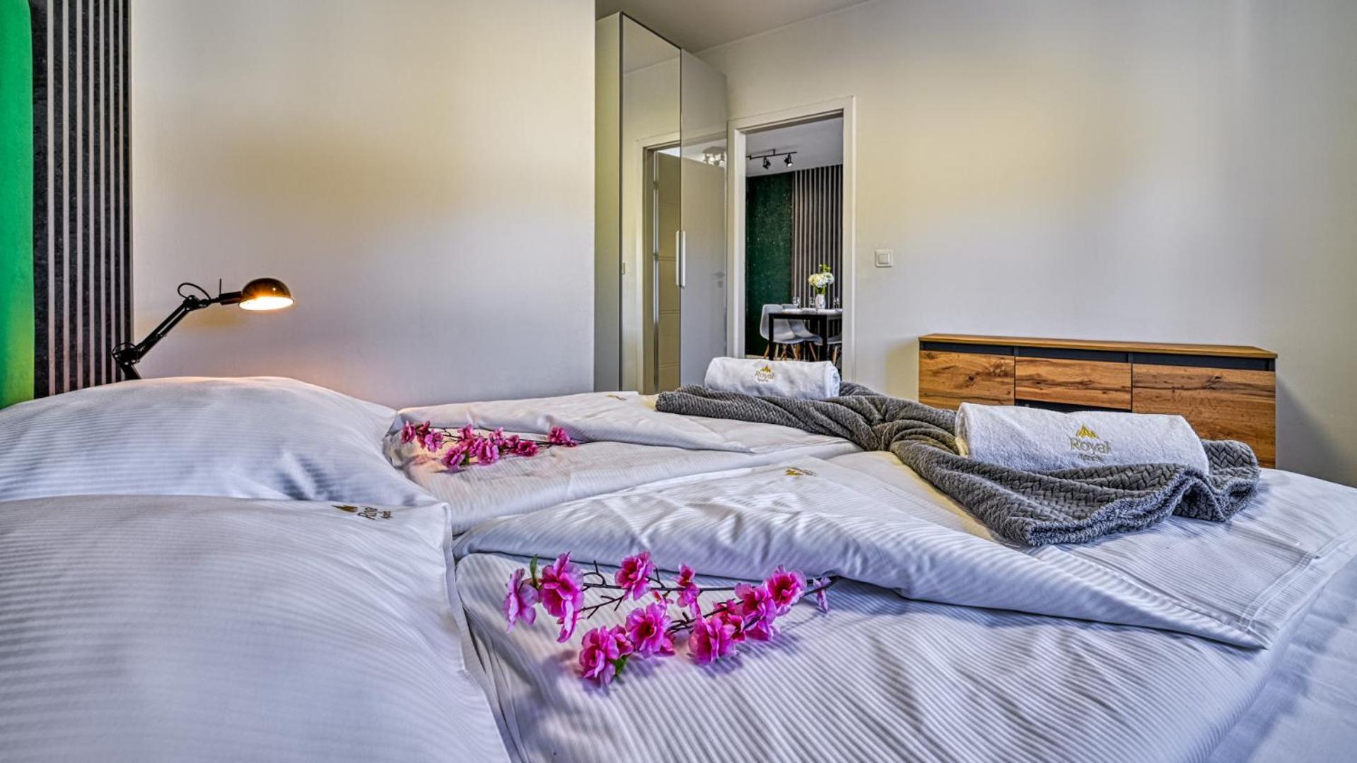 Apartamenty Z Basenem I Saunami Stone Hill Resort Vip Centrum By Royal Aparts Szklarska Poreba Bagian luar foto